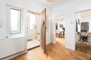 Photo 27- click for photo gallery